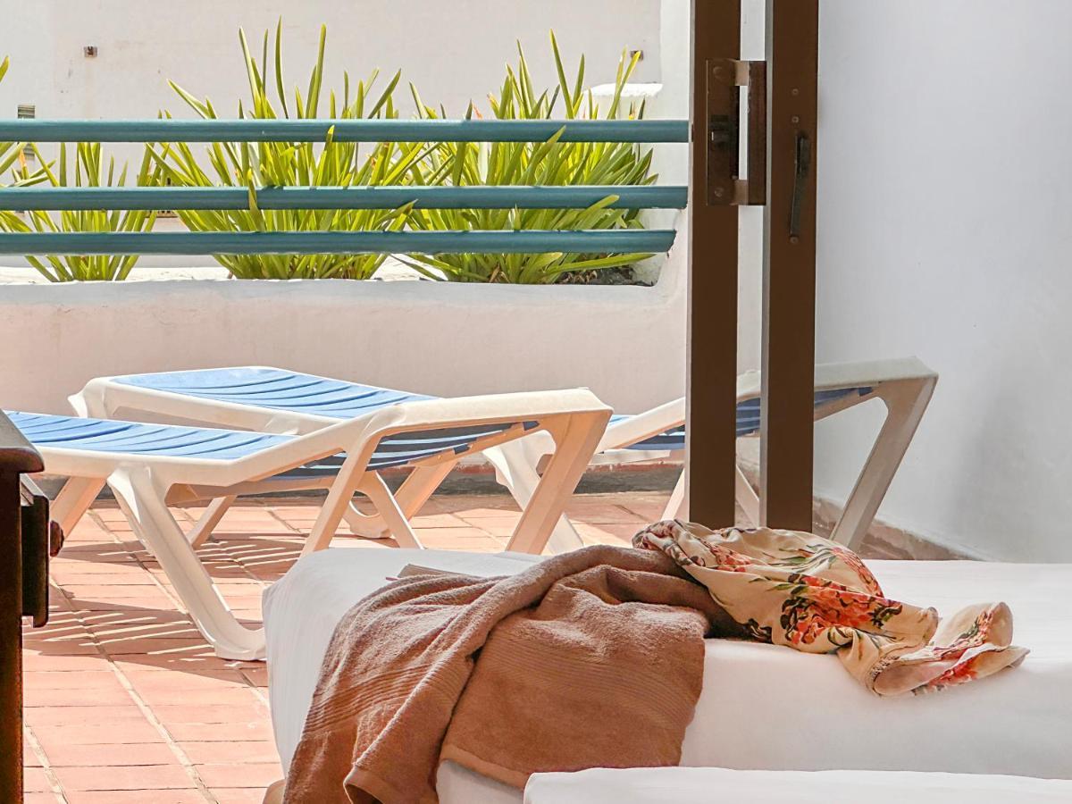 Apartamentos Laguna Puerto Rico  Ngoại thất bức ảnh