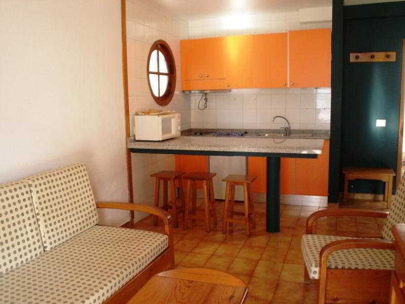 Apartamentos Laguna Puerto Rico  Ngoại thất bức ảnh